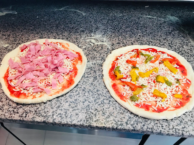 Comments and reviews of CENTRO PIZZA