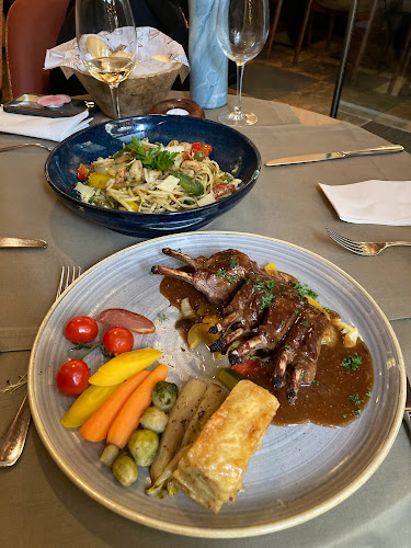 Resto Café Agora - Horeca