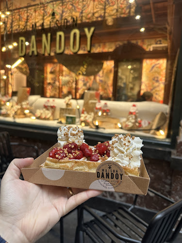 Comentarii opinii despre Maison Dandoy - Galeries