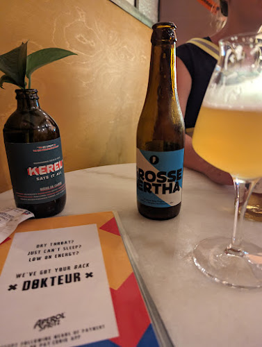 Dokteur Bar Leuven Phone number