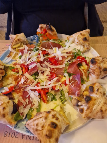 L'acqua e Farina 2018 - Pizzeria Napoletana - brasserie - Horeca