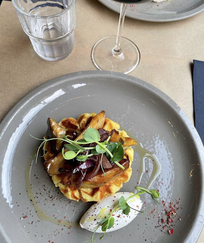 Comentarii opinii despre Café des Spores