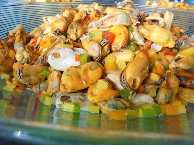 Comentarii opinii despre Vinnie's Easy Food Fair