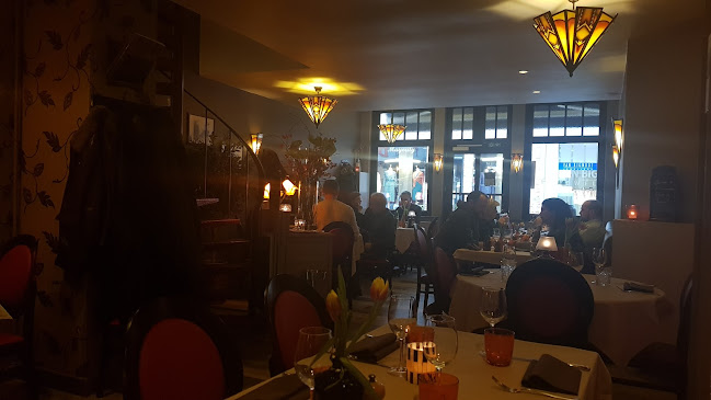 Comments and reviews of Aroma Restaurant