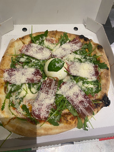 Pizza fiorentina