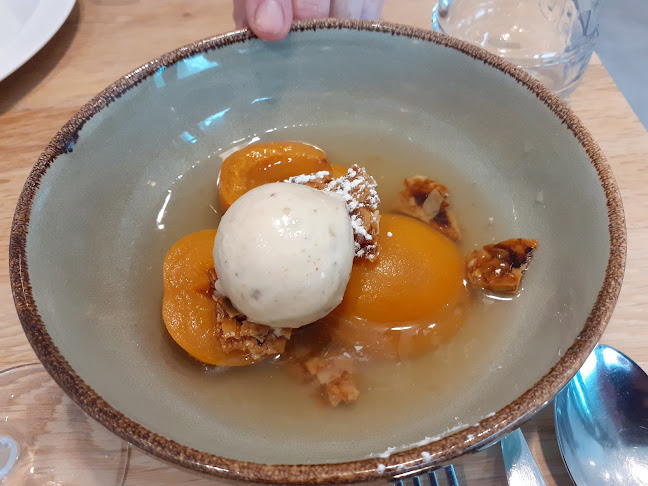 Pl. Monseu 16, 5590 Ciney