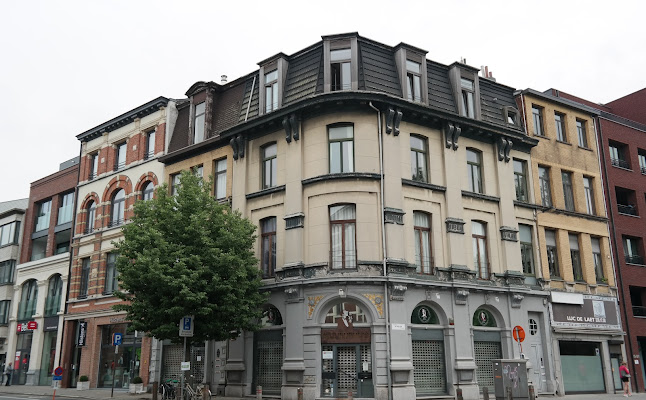 Het Wijnhuis Antwerpen Phone number