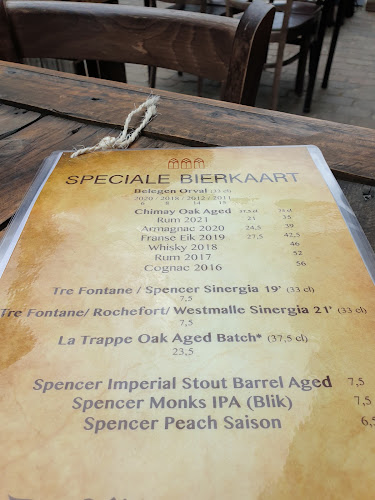 Comentarii opinii despre De Kloostergang door Trappist Tribute