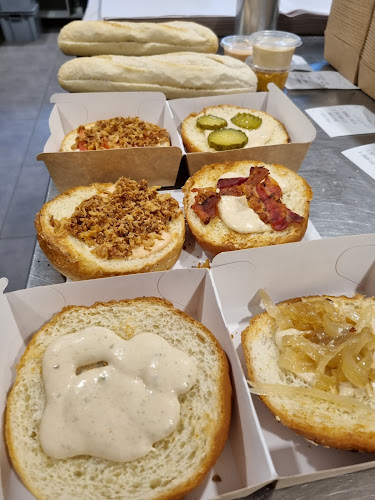 Comments and reviews of Fifty Five - fresh fries & buns