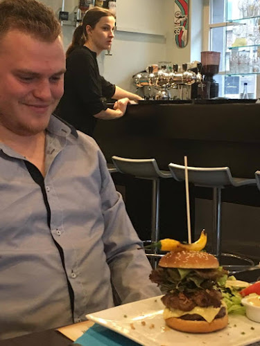 Reviews of Le British in Tournai - Horeca