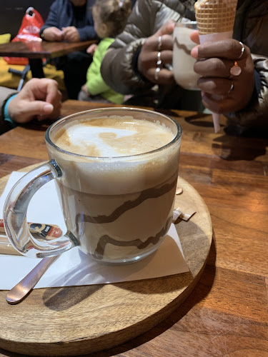 Opinii despre Kafeino Etterbeek în Etterbeek - Horeca