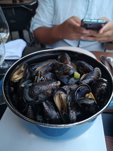 La Quincaillerie Open Times