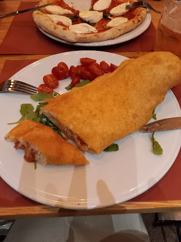 Comentarii opinii despre La Pizza è Bella Cocktail