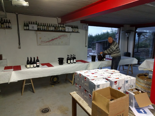 Comments and reviews of Les Vins Coeur ASBL