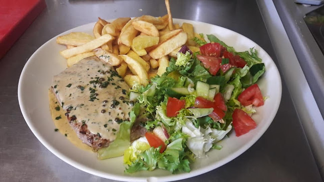 Au Comte De Beaurieux