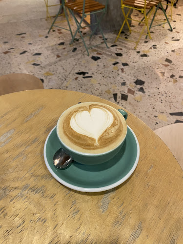 Comentarii opinii despre Darius Café