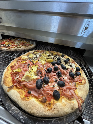Reviews of Sam's Pizza in Soignies - Horeca