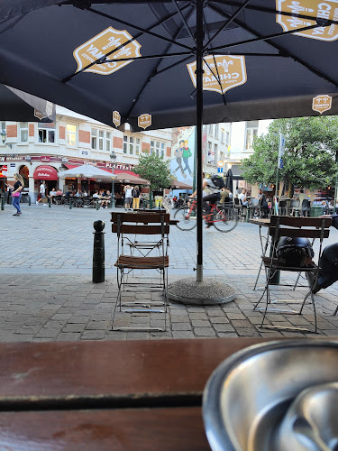 Comments and reviews of Le Plattesteen