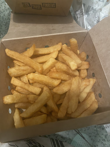 Comments and reviews of Ellis Gourmet Burger