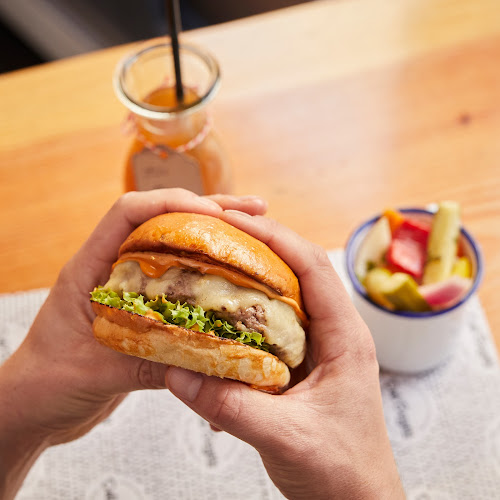 DeliBurgers - Tienen