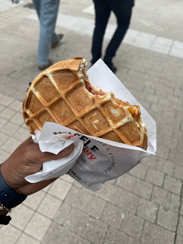Comments and reviews of Waffle Factory