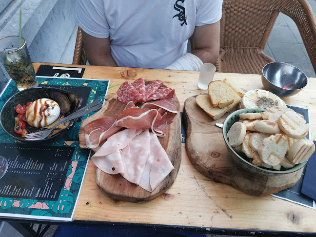 Comments and reviews of Sympa Bar