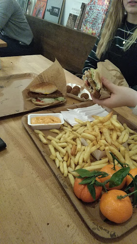 Comentarii opinii despre De Frietketel