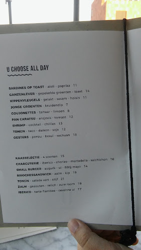 U Eat & Sleep Antwerp Phone number