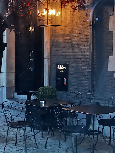Odette En Ville Phone number