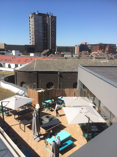 Pl. Verte 17, 6000 Charleroi