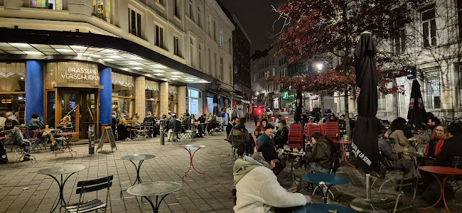 Comments and reviews of Le Verschueren