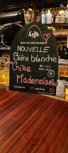 Bar Des Amis Open Times