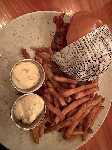 DeliBurgers - Tienen