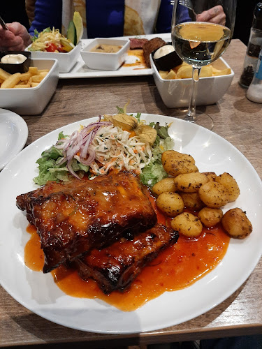 Comentarii opinii despre Zero Zero Grand Café