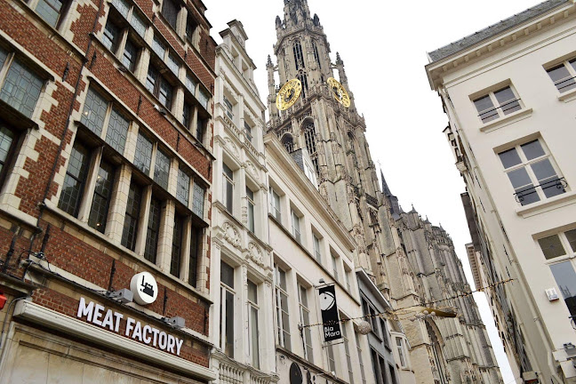 Comentarii opinii despre Meat Factory