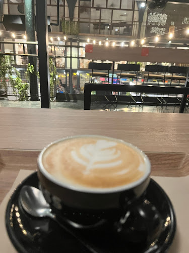 Reviews of ROSS Specialty Coffee Shop in Beveren-Kruibeke-Zwijndrecht - Horeca