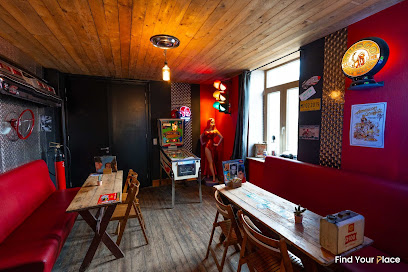 M&T Bar Retro