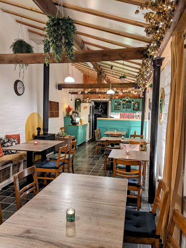Tofdak Eet- & koffiehuis Open Times