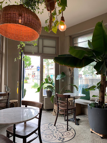 Comments and reviews of Nana Cafe