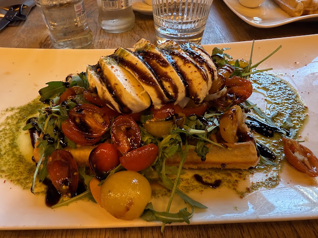 http://thehouseofwaffles.com/