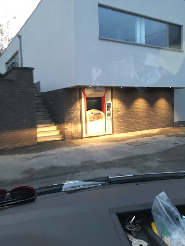 Av. Schlogel 108, 5590 Ciney