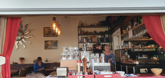 Delizia Restaurant Open Times