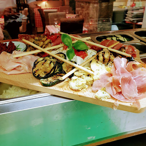 Opinii despre Pizza Pazza în Halle - Horeca