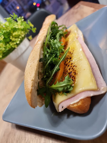 Comme chez moi by Steve - Soignies