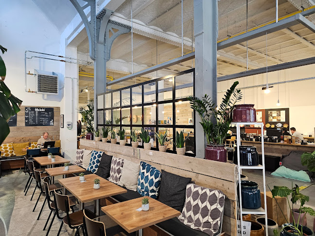 Opinii despre Café Lulu Kanal în Sint-Jans-Molenbeek - Horeca