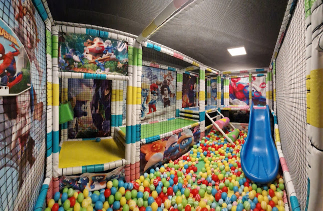 Comentarii opinii despre Belchicken