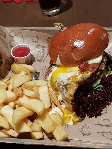 rothen-burger.de