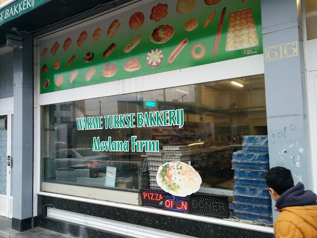 Warme Turkse Bakerij Mevlana Firini