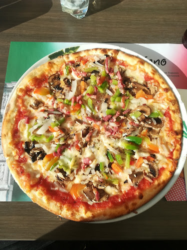 Comments and reviews of Pita Piramide