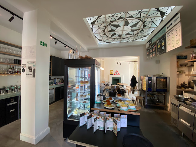 Reviews of Balls & Glory in Sint-Niklaas - Horeca
